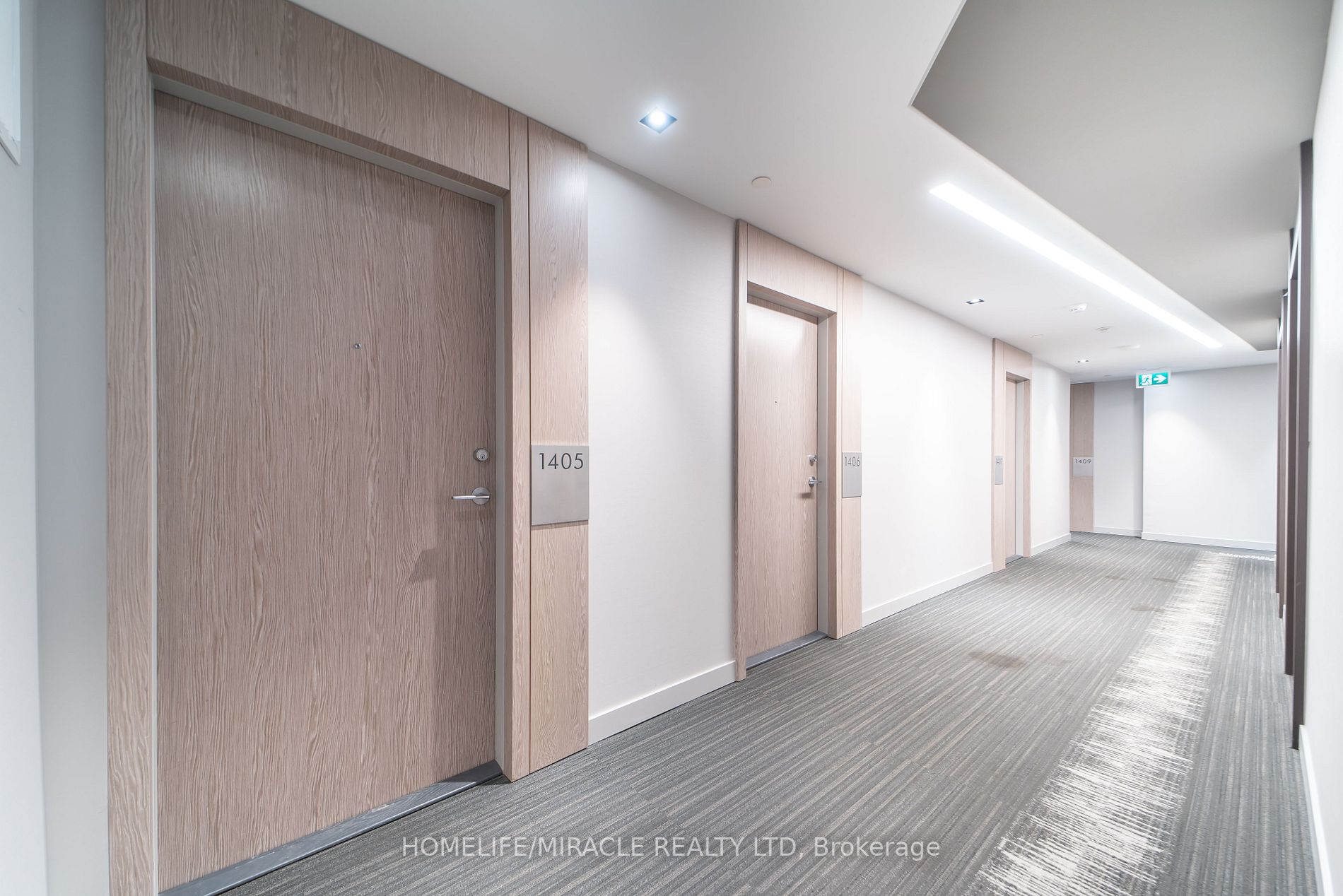 215 Queen St W, #1405