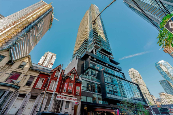 290 Adelaide St W, Toronto