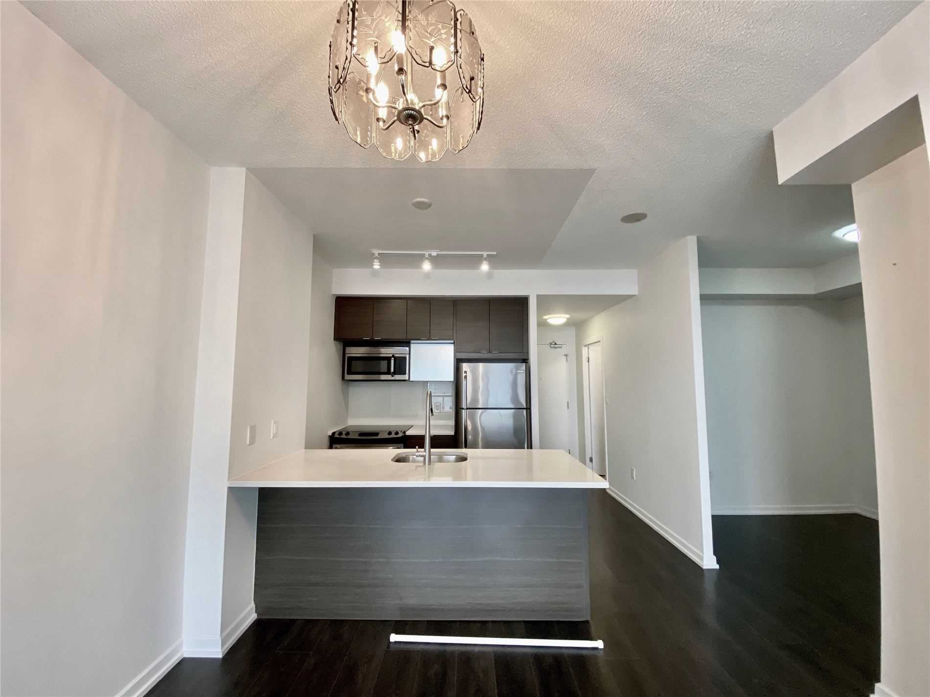 62 Forest Manor Road #1606