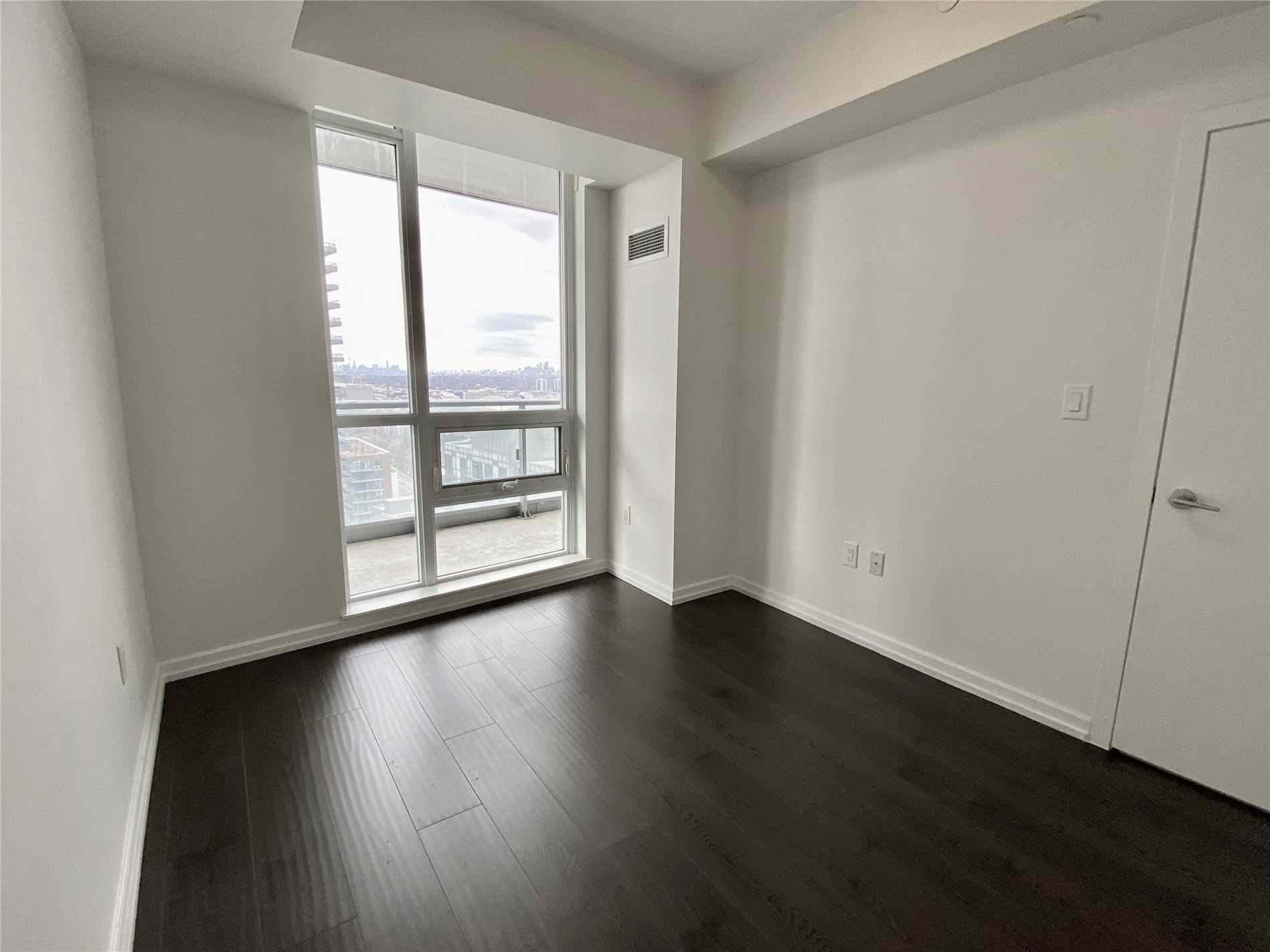 62 Forest Manor Road #1606