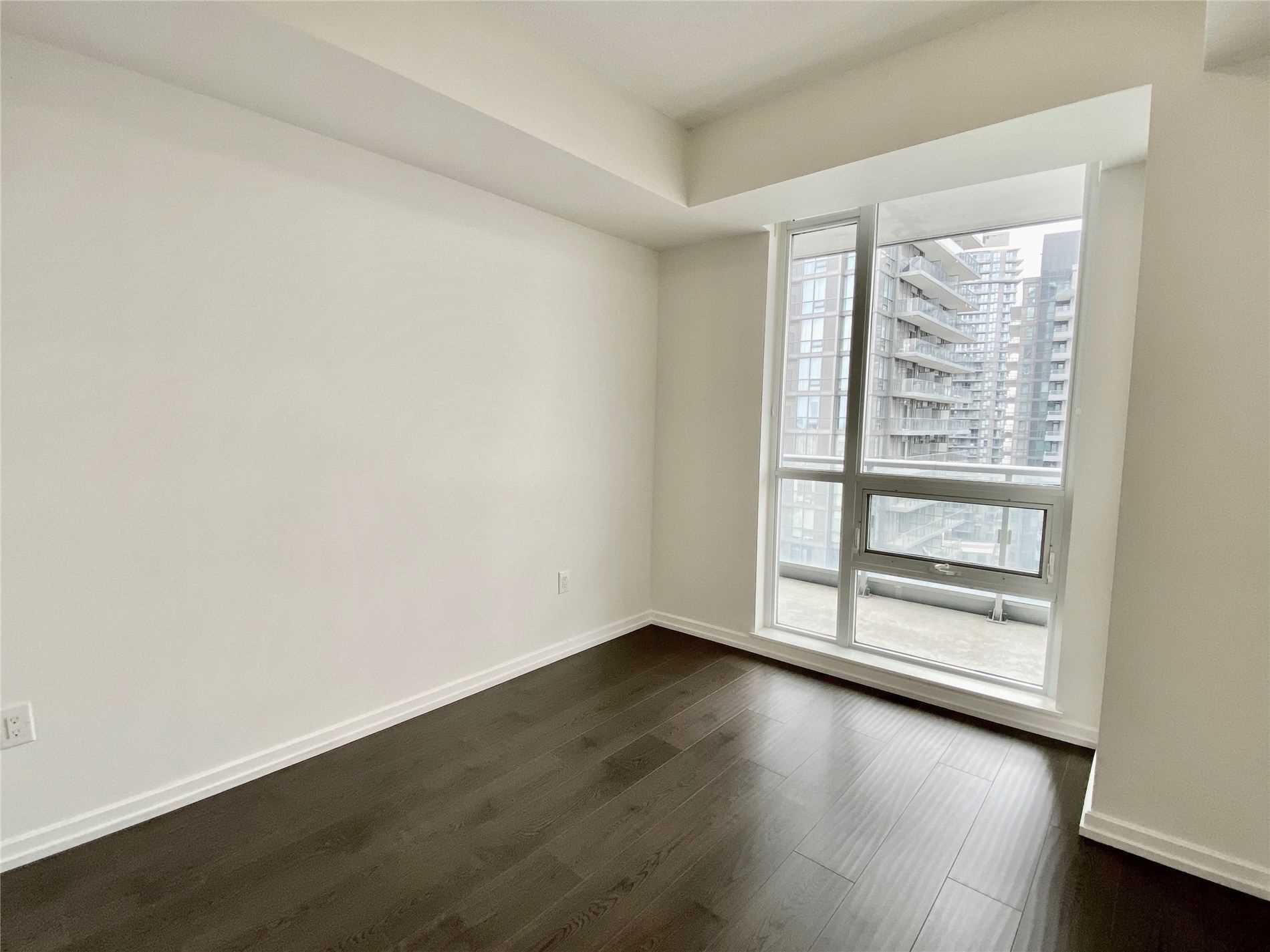 62 Forest Manor Road #1606