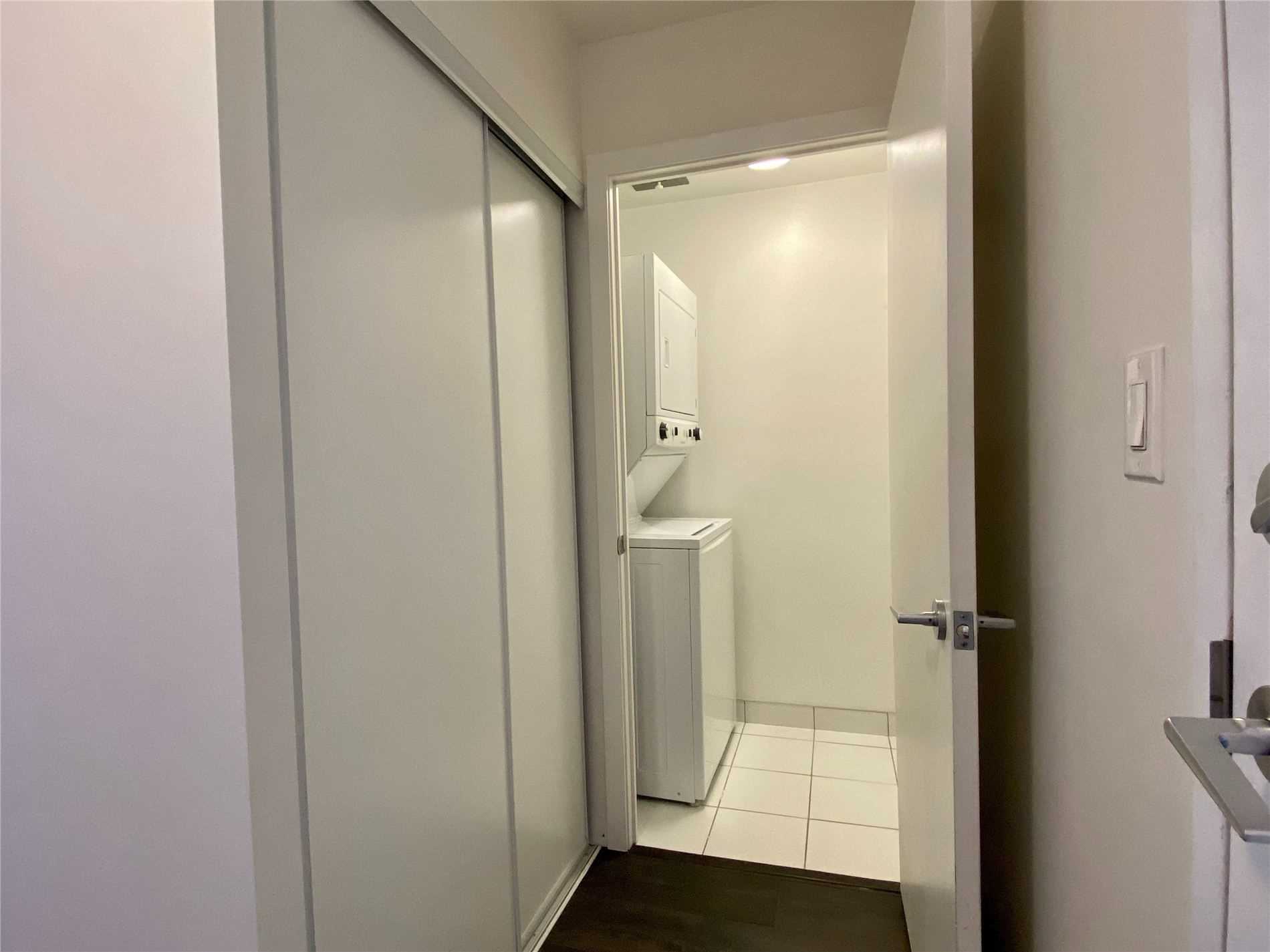62 Forest Manor Road #1606