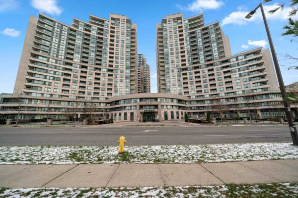 509 Beecroft Rd, Toronto