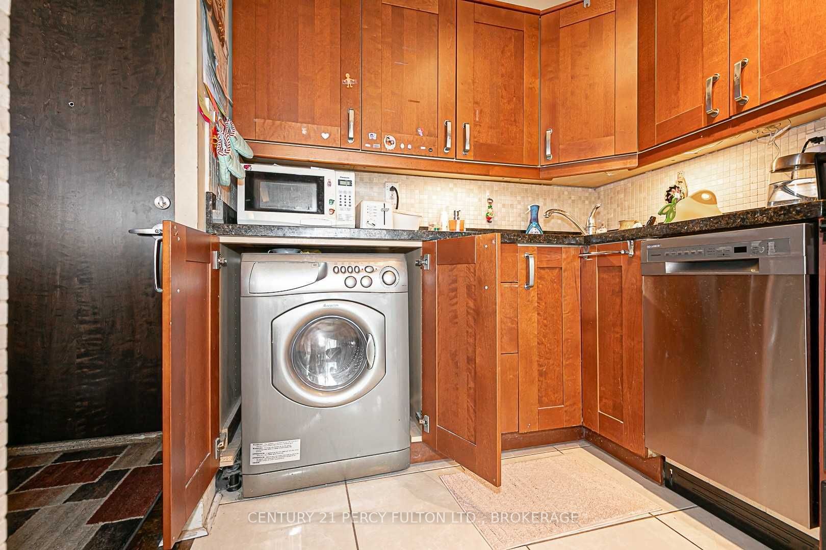 Listing C5921307 - Large Photo # 10