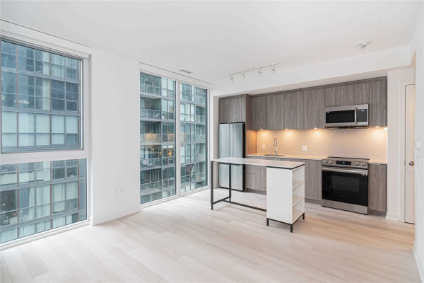 357 King St W, Toronto