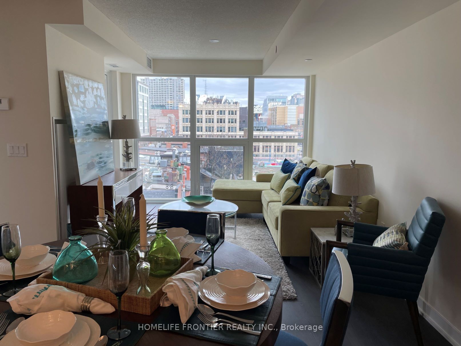 99 John St, #512