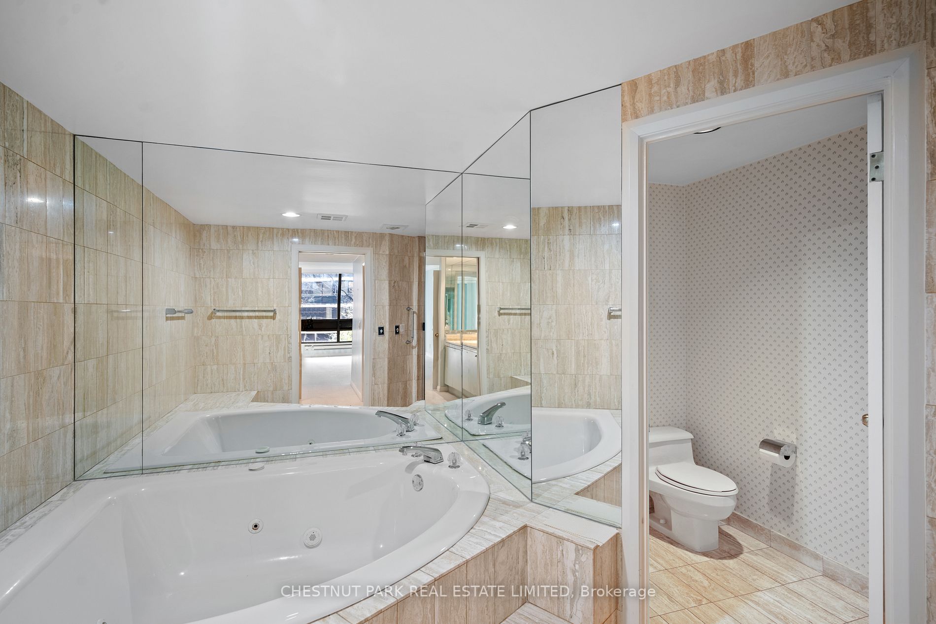 55 Prince Arthur Ave, #502
