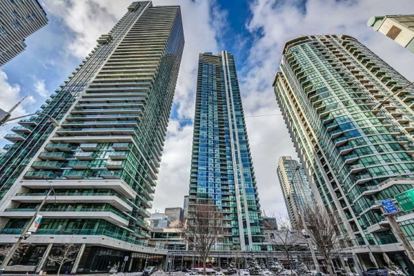 33 Bay St, Toronto
