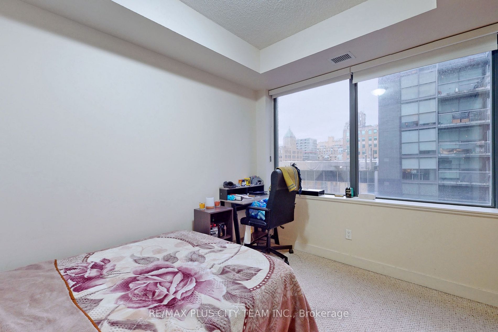 Listing C5924480 - Large Photo # 13