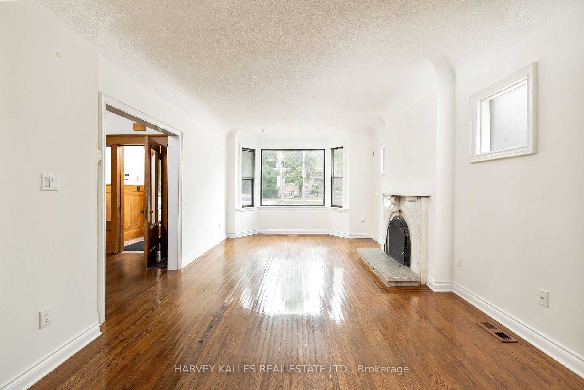 219 Lonsdale Rd