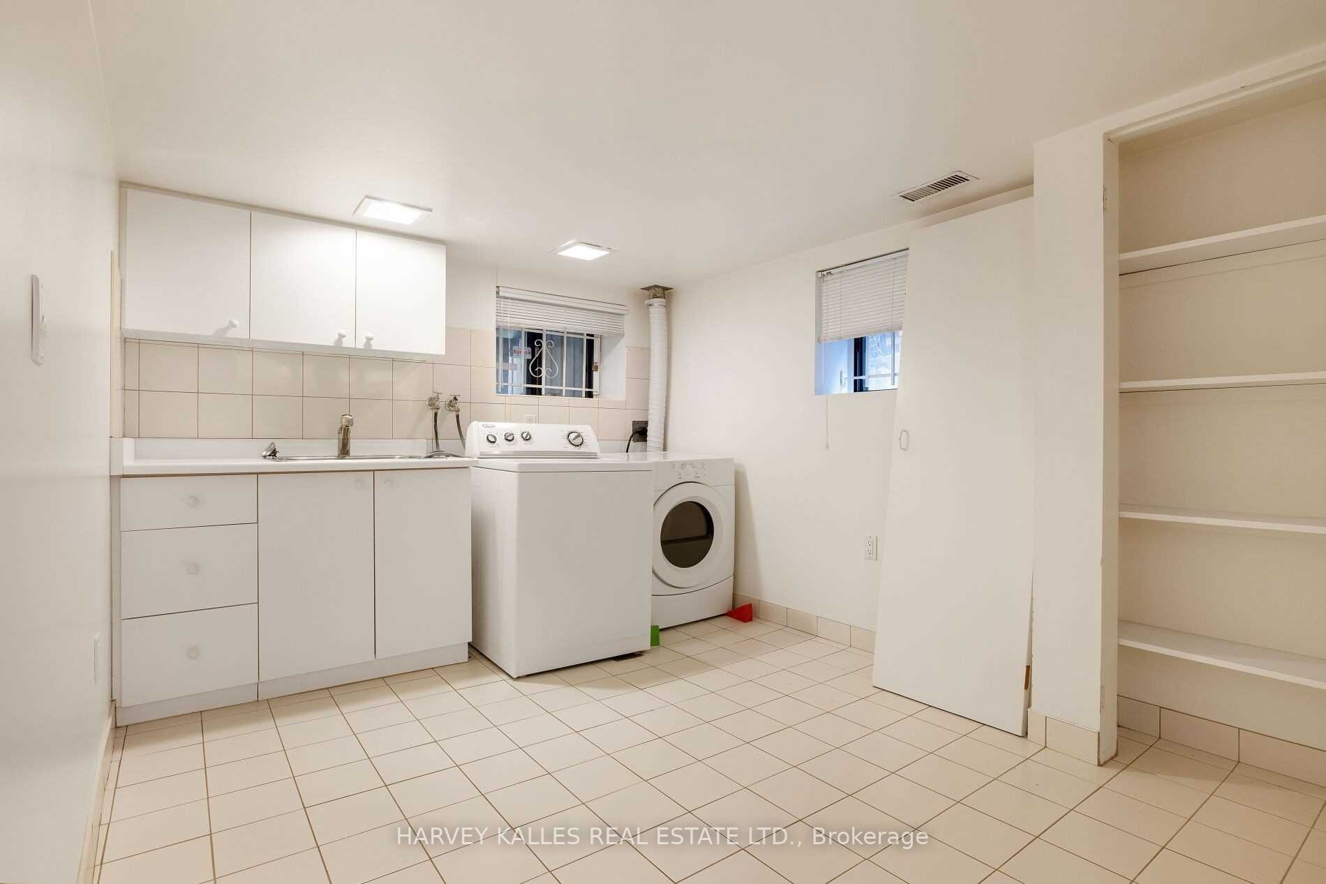 219 Lonsdale Rd
