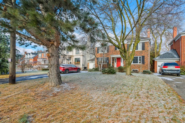 168 Ridley Blvd, Toronto