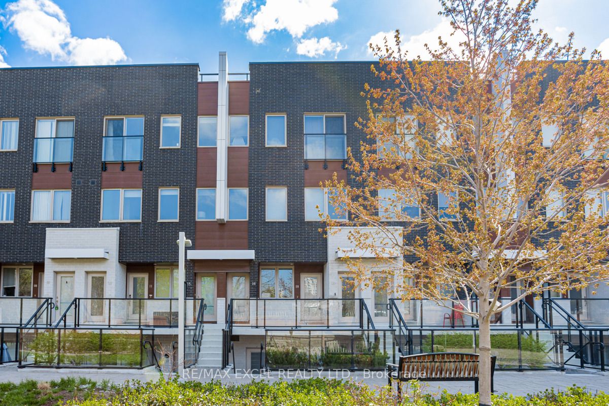 780 Sheppard Avenue E #18
