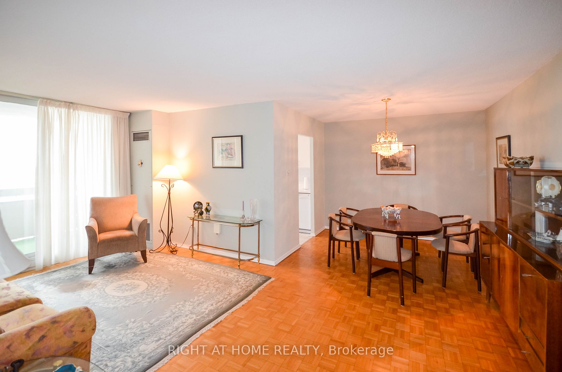 205 Hilda Avenue, #2107