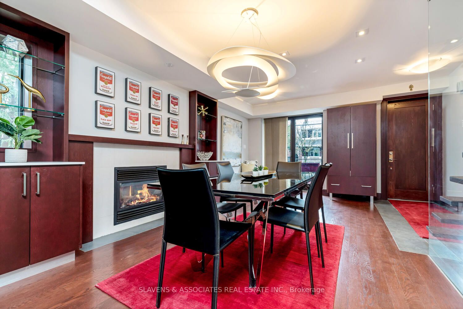 127 Orchard View Boulevard