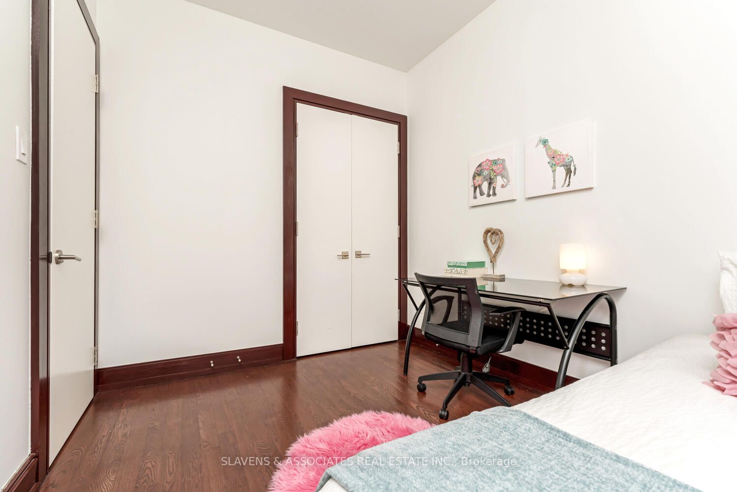 127 Orchard View Boulevard