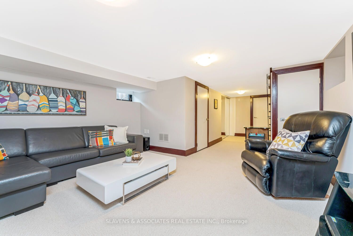 127 Orchard View Boulevard