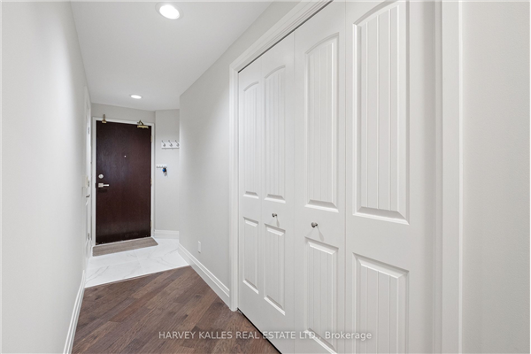 7 King St E, Toronto
