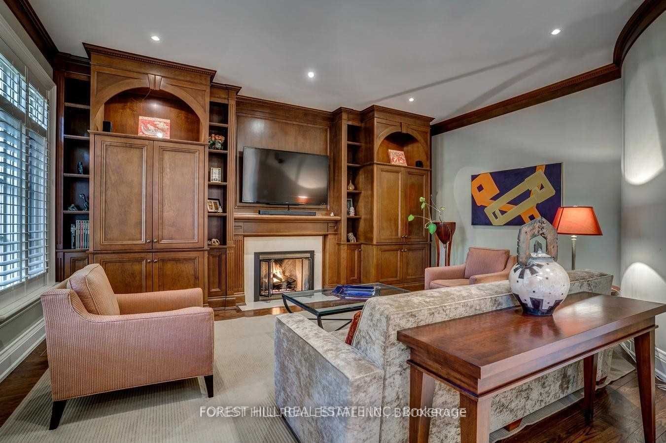 24 Lauderdale Drive