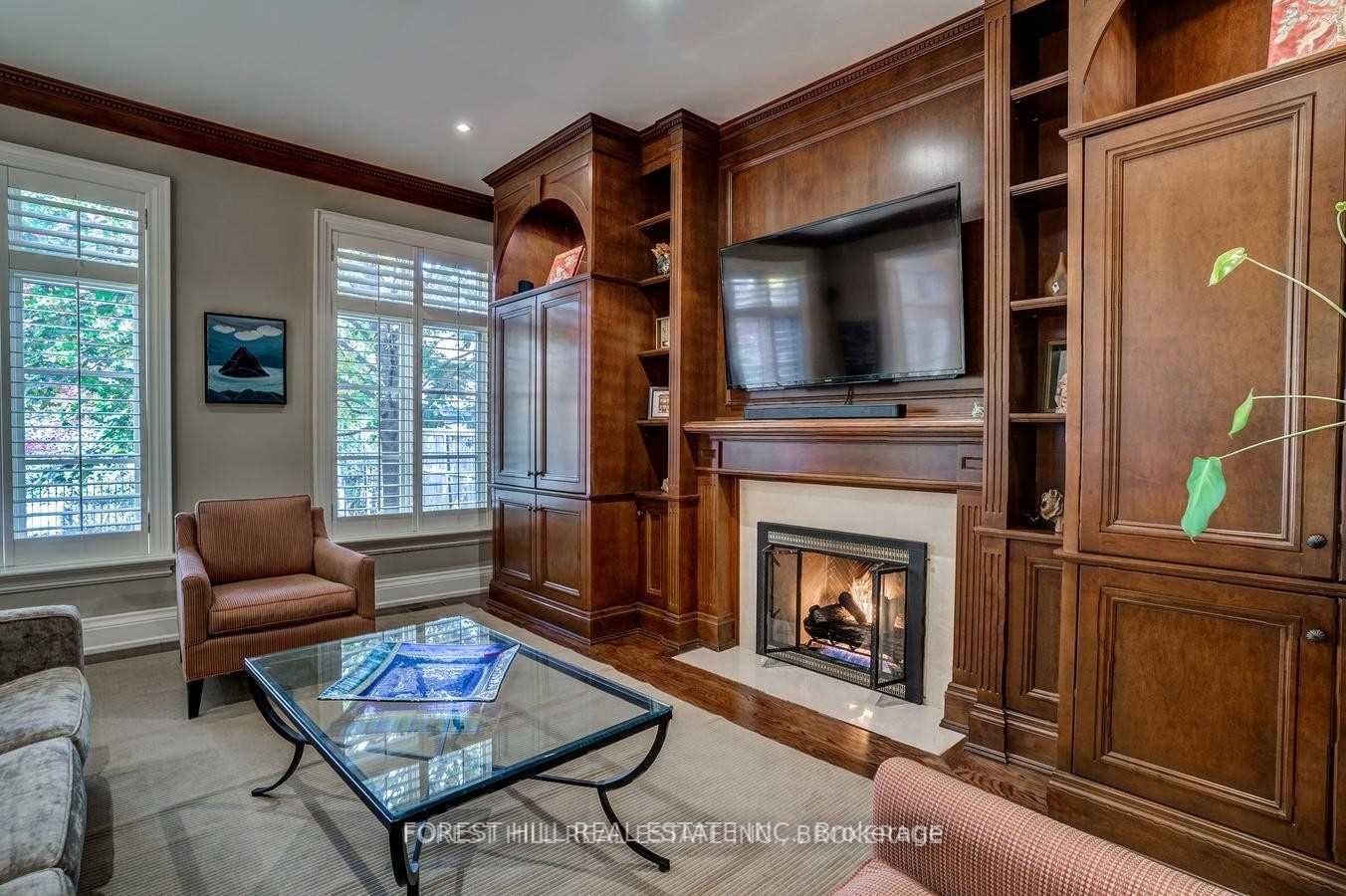 24 Lauderdale Drive