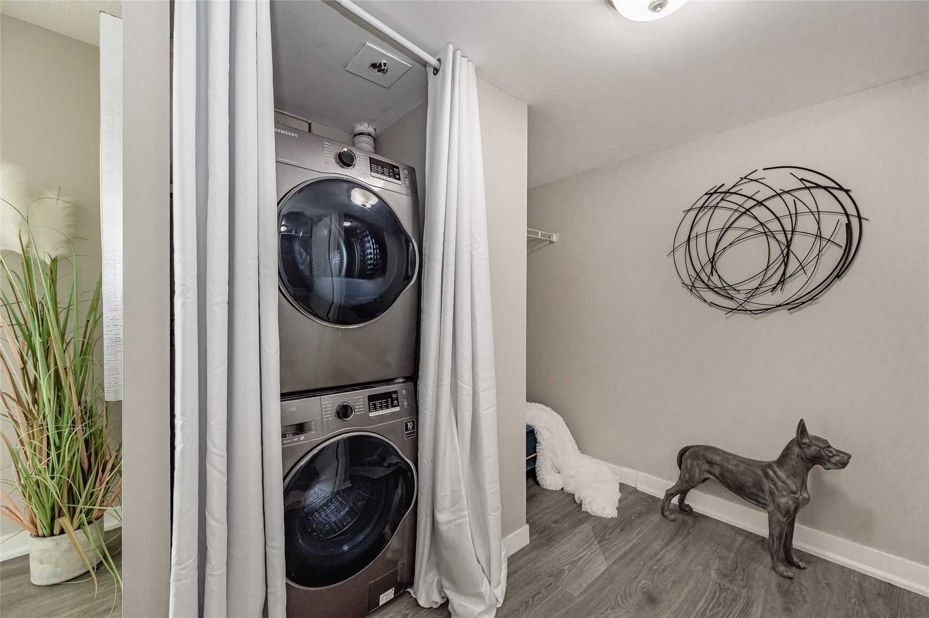 381 Front Street W #1710