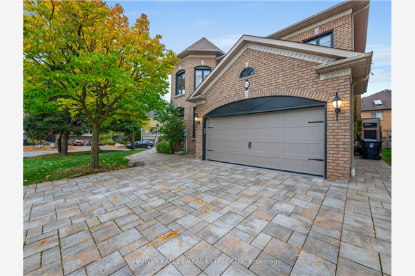 30 Bowring Walk