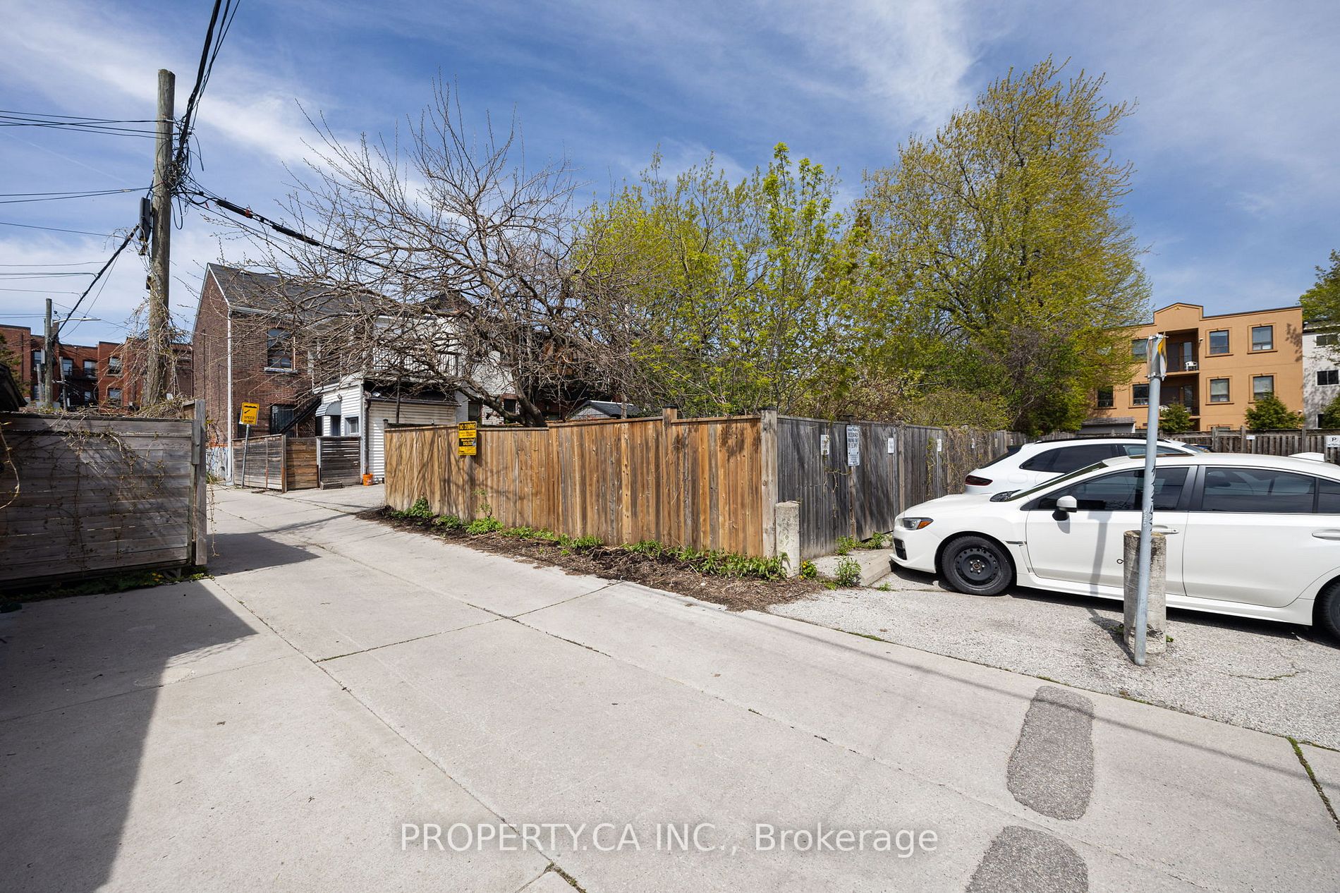 340 Clinton St