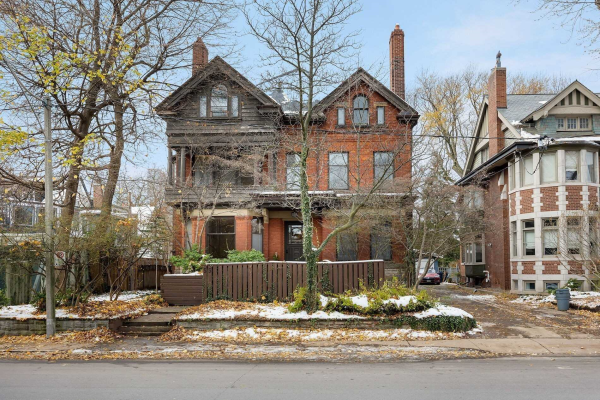 55 Castle Frank Rd, Toronto