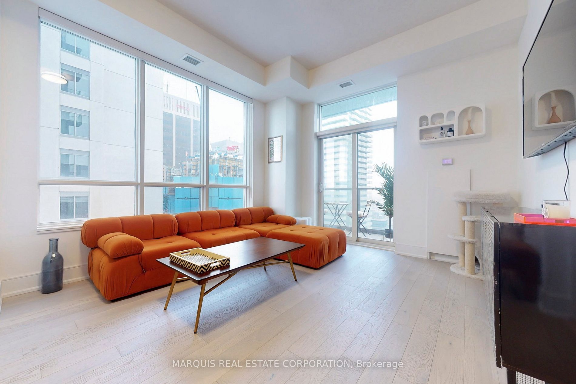21 Balmuto St, #3101