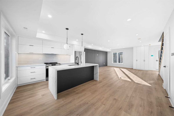 144 Dovercourt Rd, Toronto