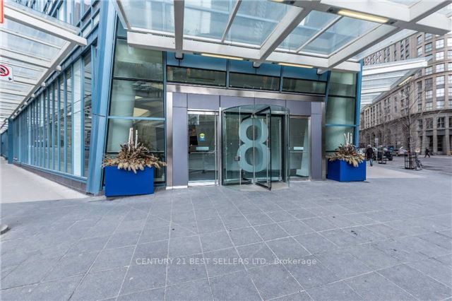 8 The Esplanade St, #506