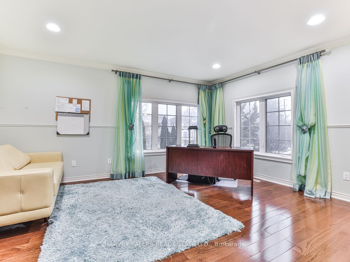 49 Arjay Cres