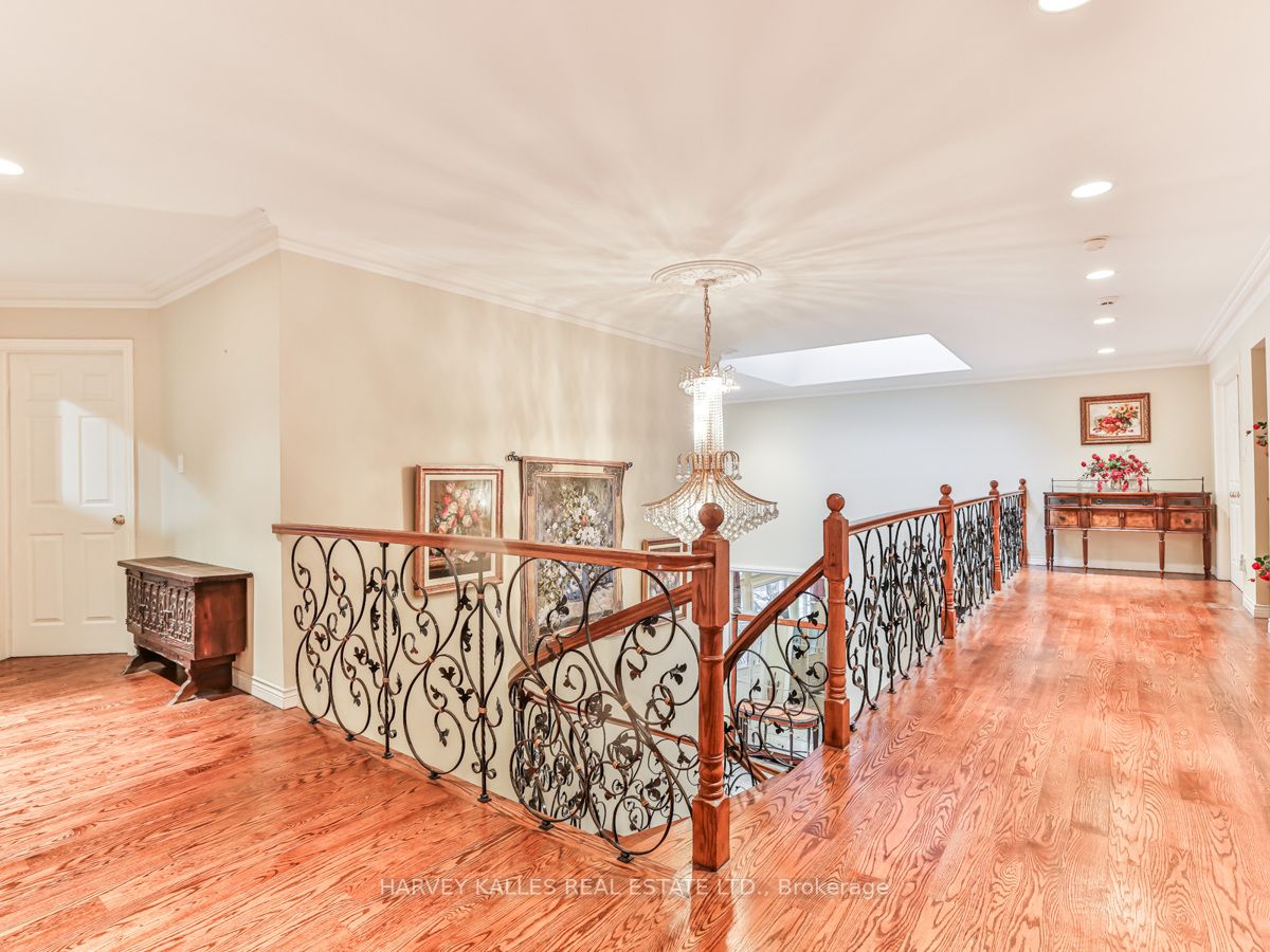 49 Arjay Cres