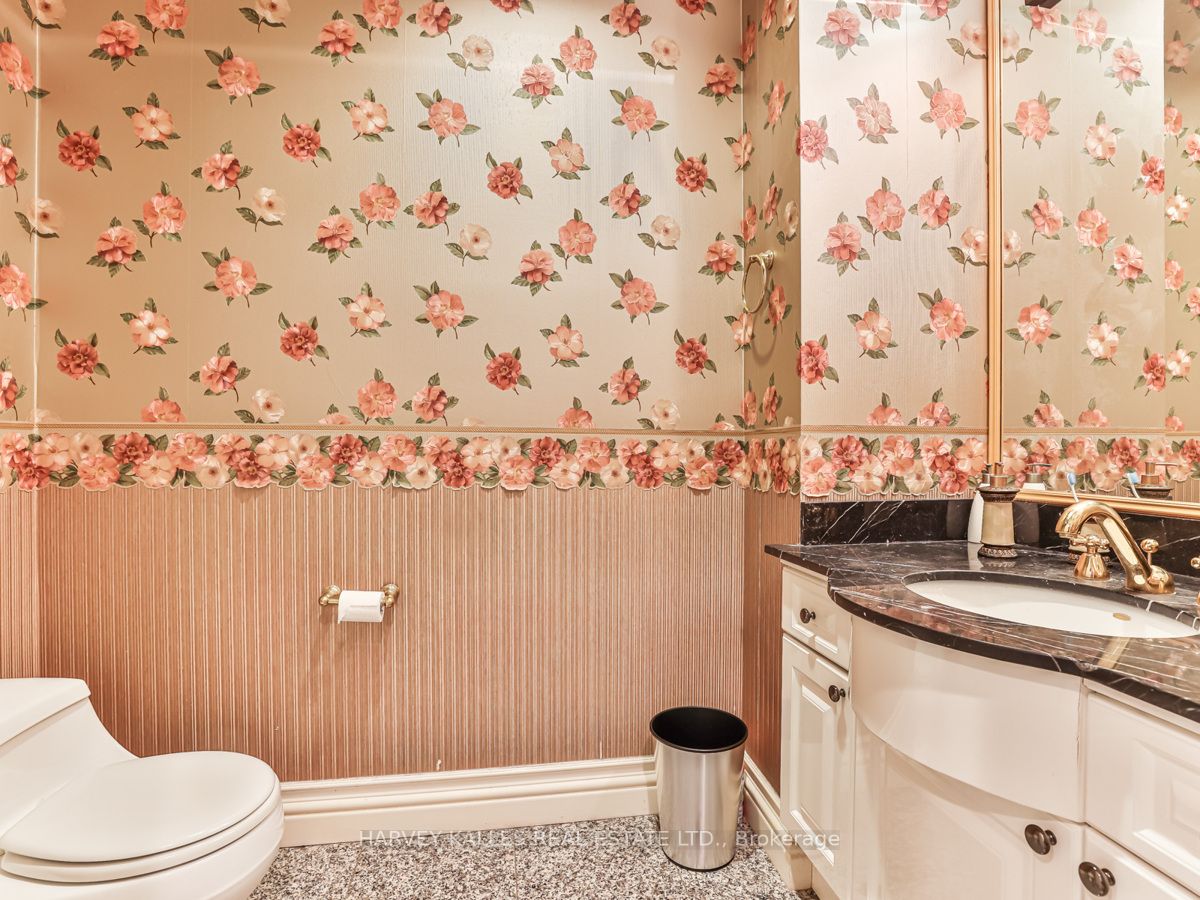 49 Arjay Cres