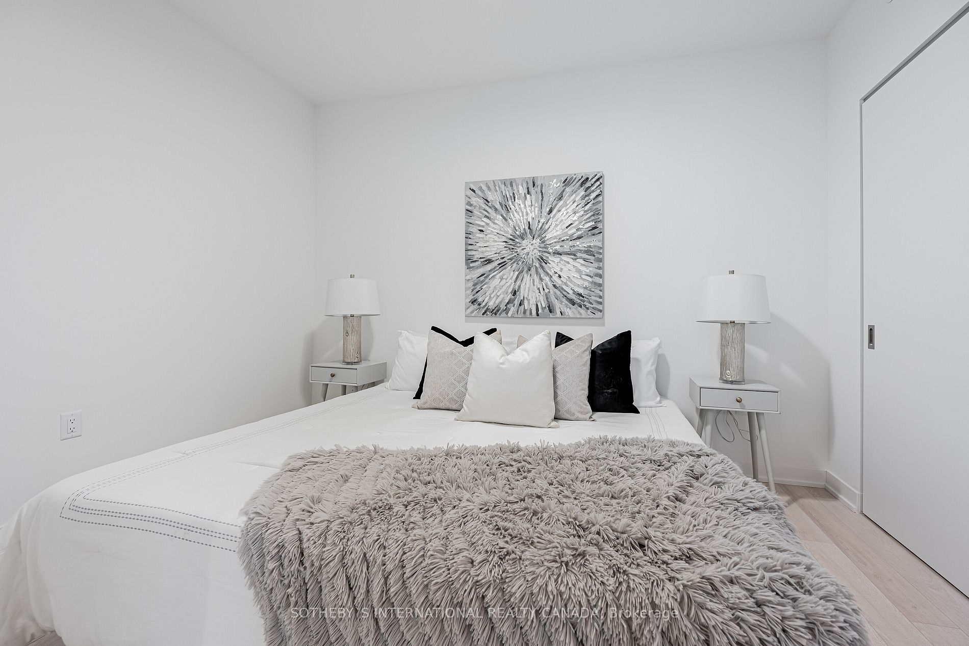 357 King St W, #1409