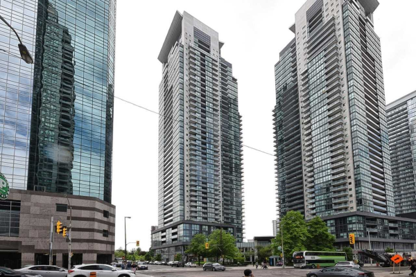 5162 Yonge St, Toronto
