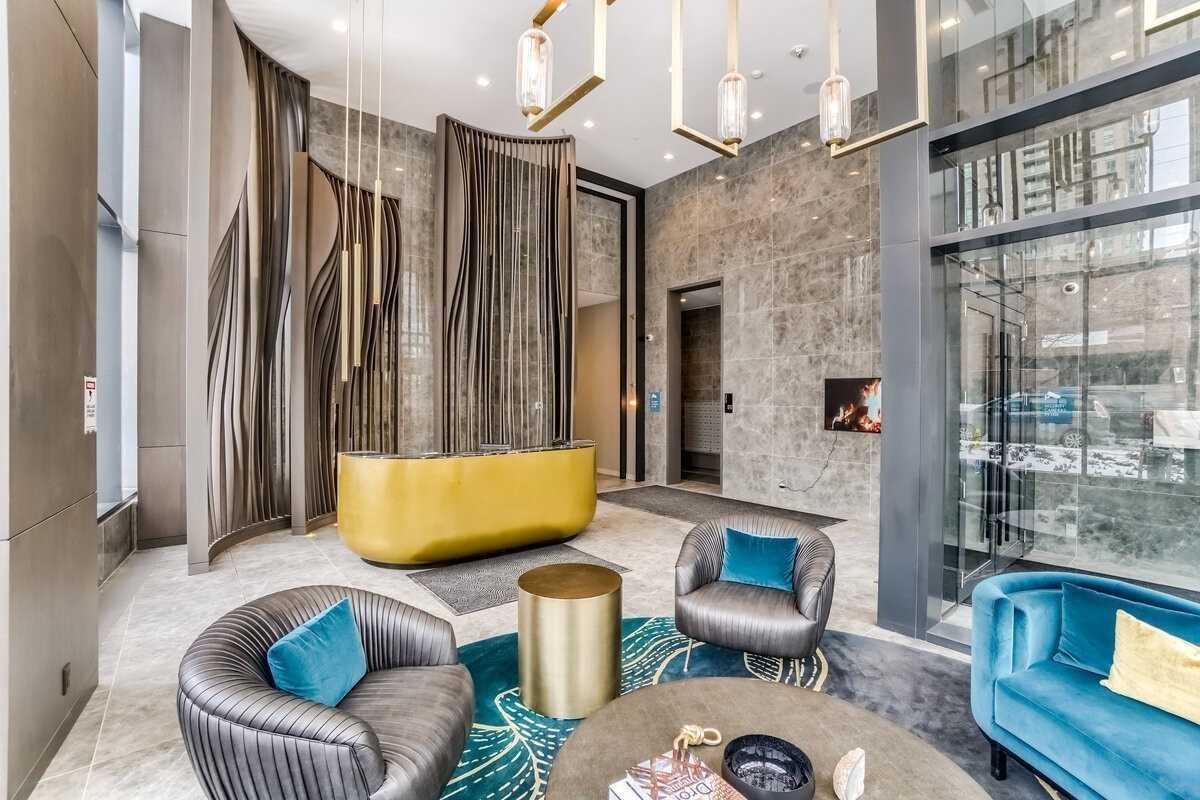 15 Holmes Avenue, #1708