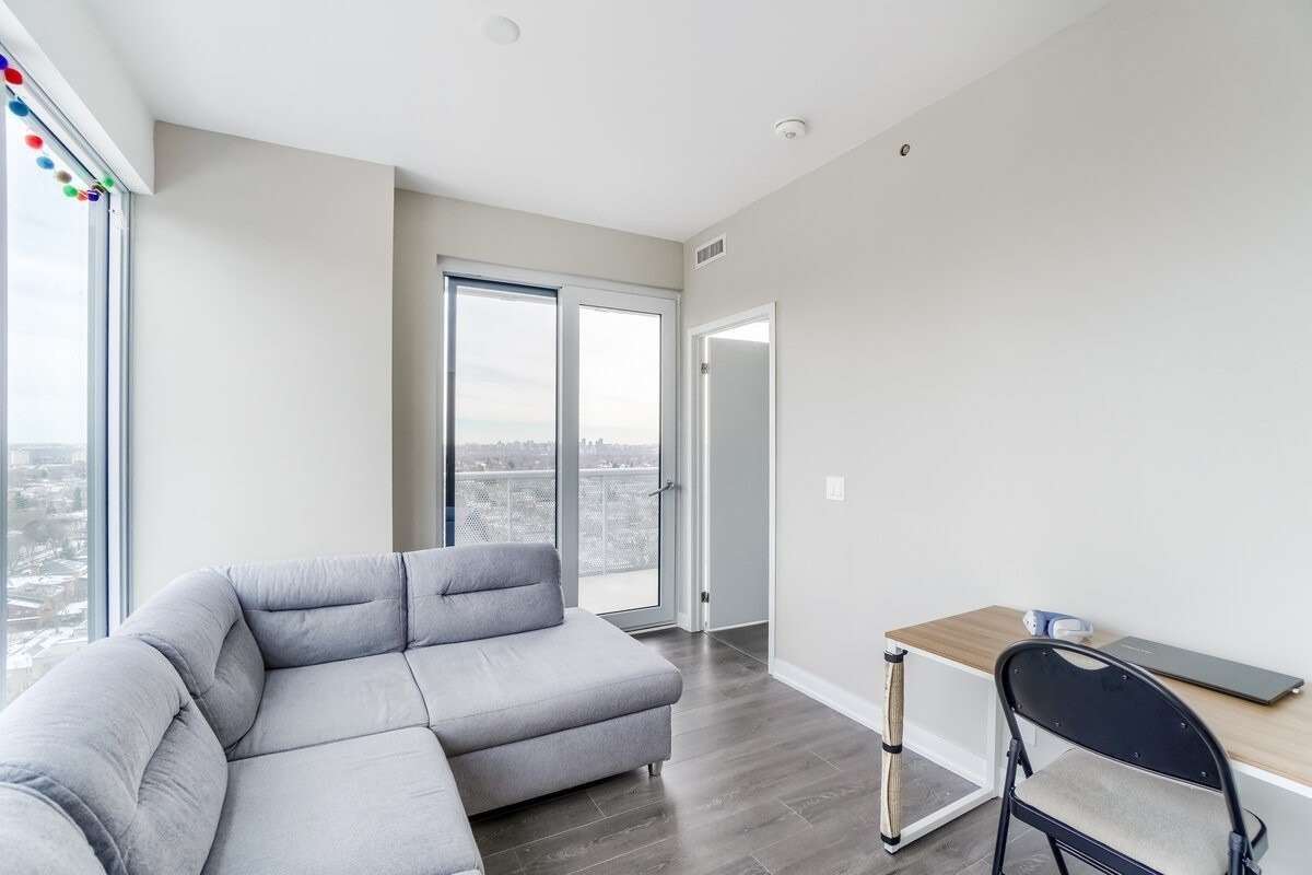 15 Holmes Avenue, #1708