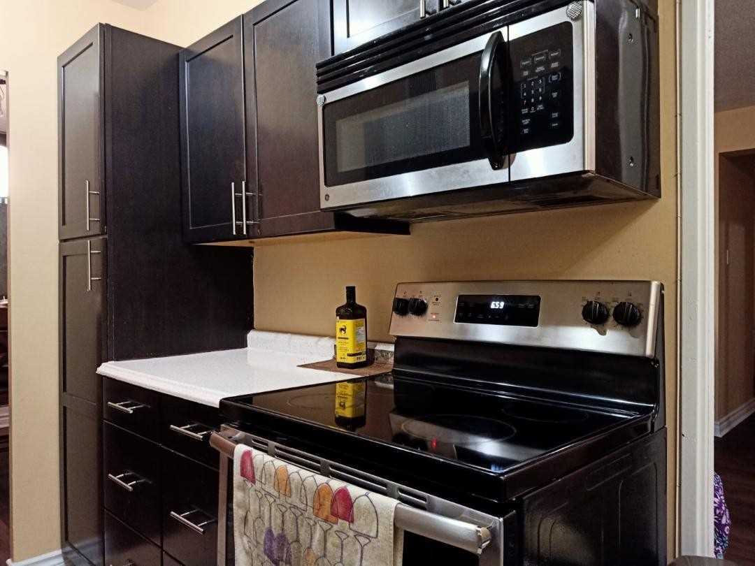 Listing C5931559 - Large Photo # 10