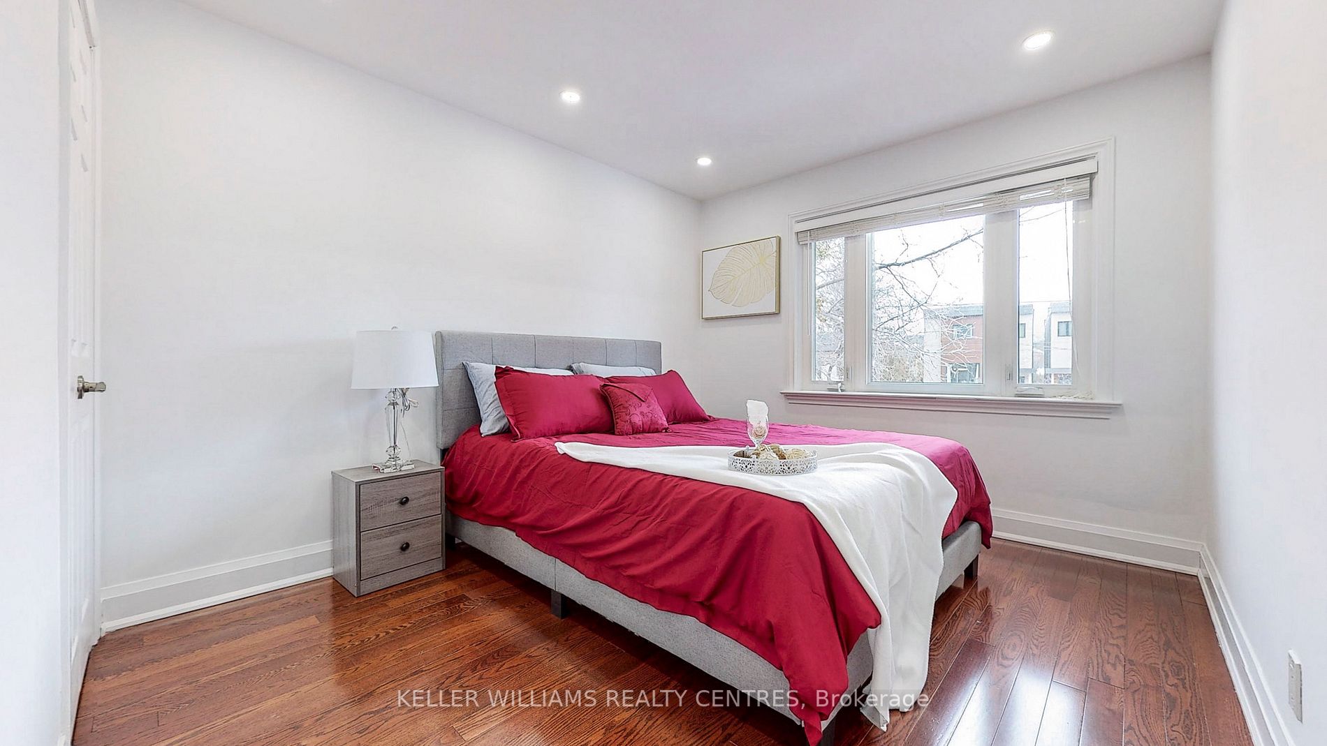 351 Lawrence Avenue W