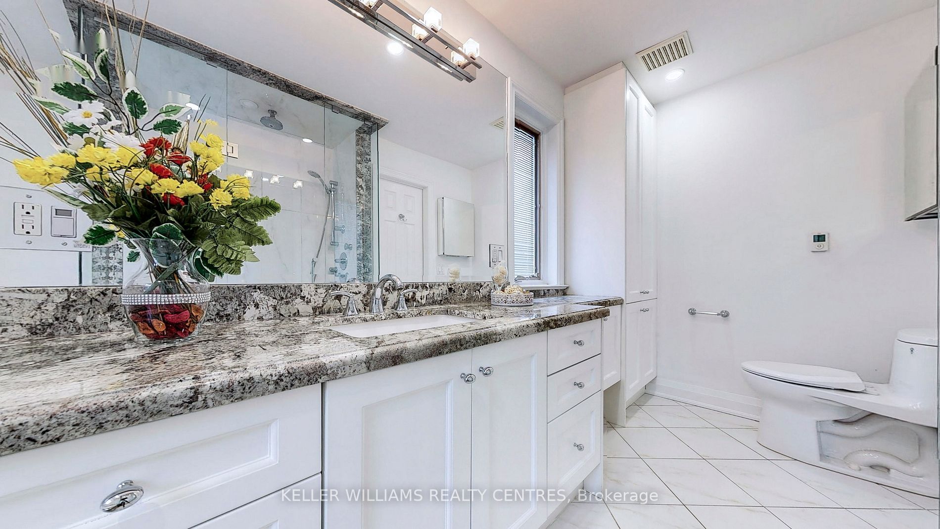 351 Lawrence Avenue W