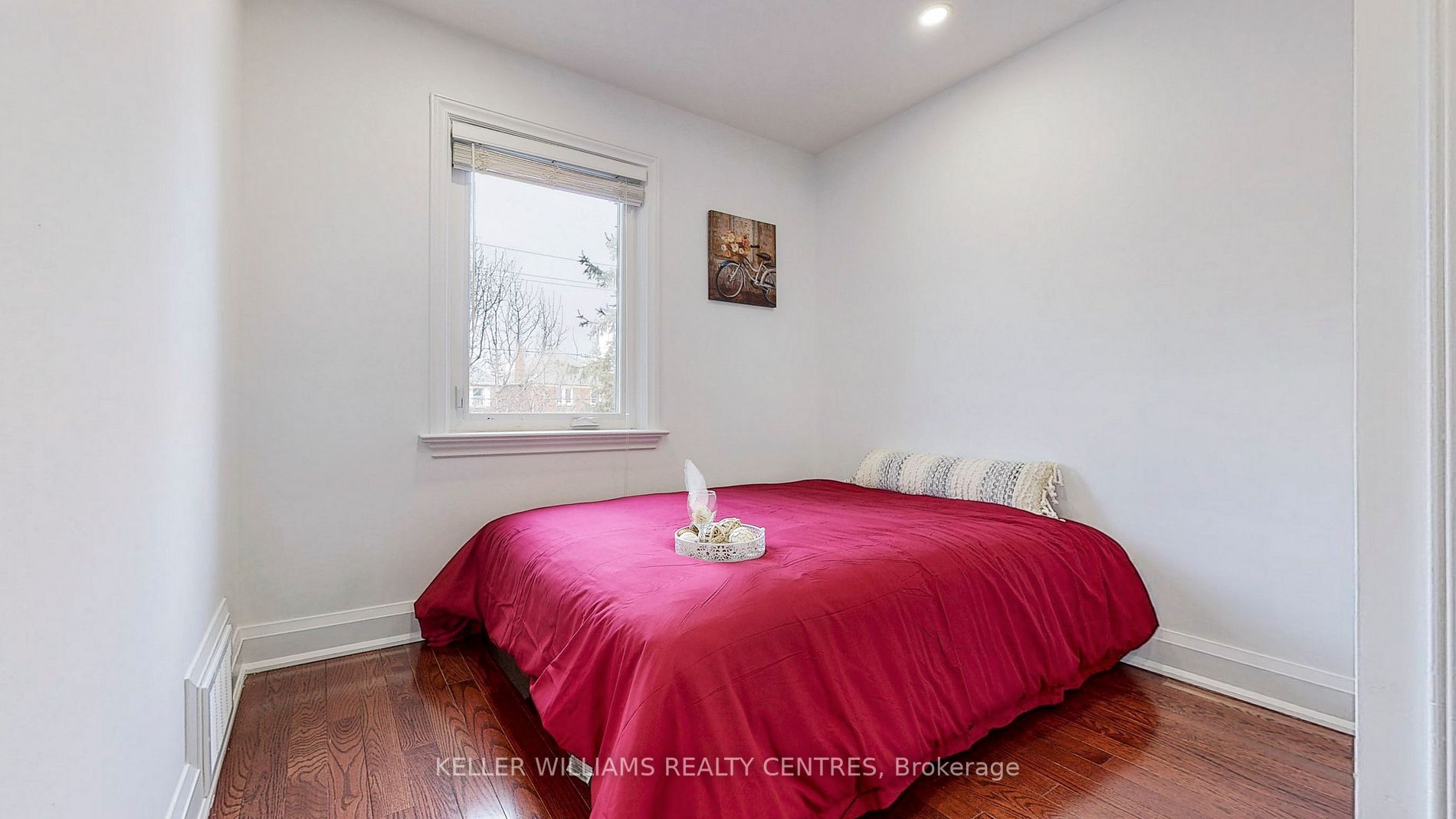 351 Lawrence Avenue W
