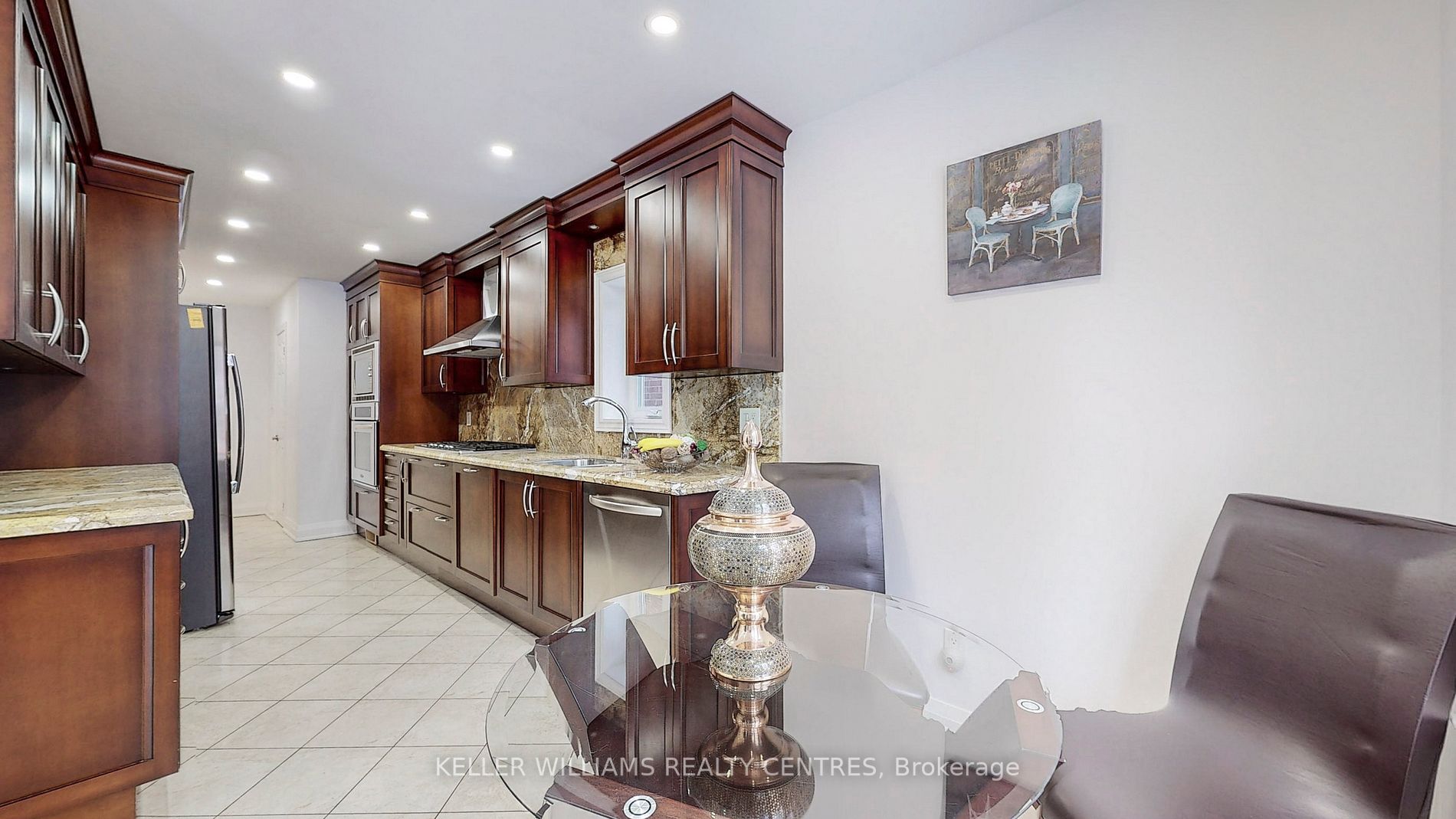 351 Lawrence Avenue W
