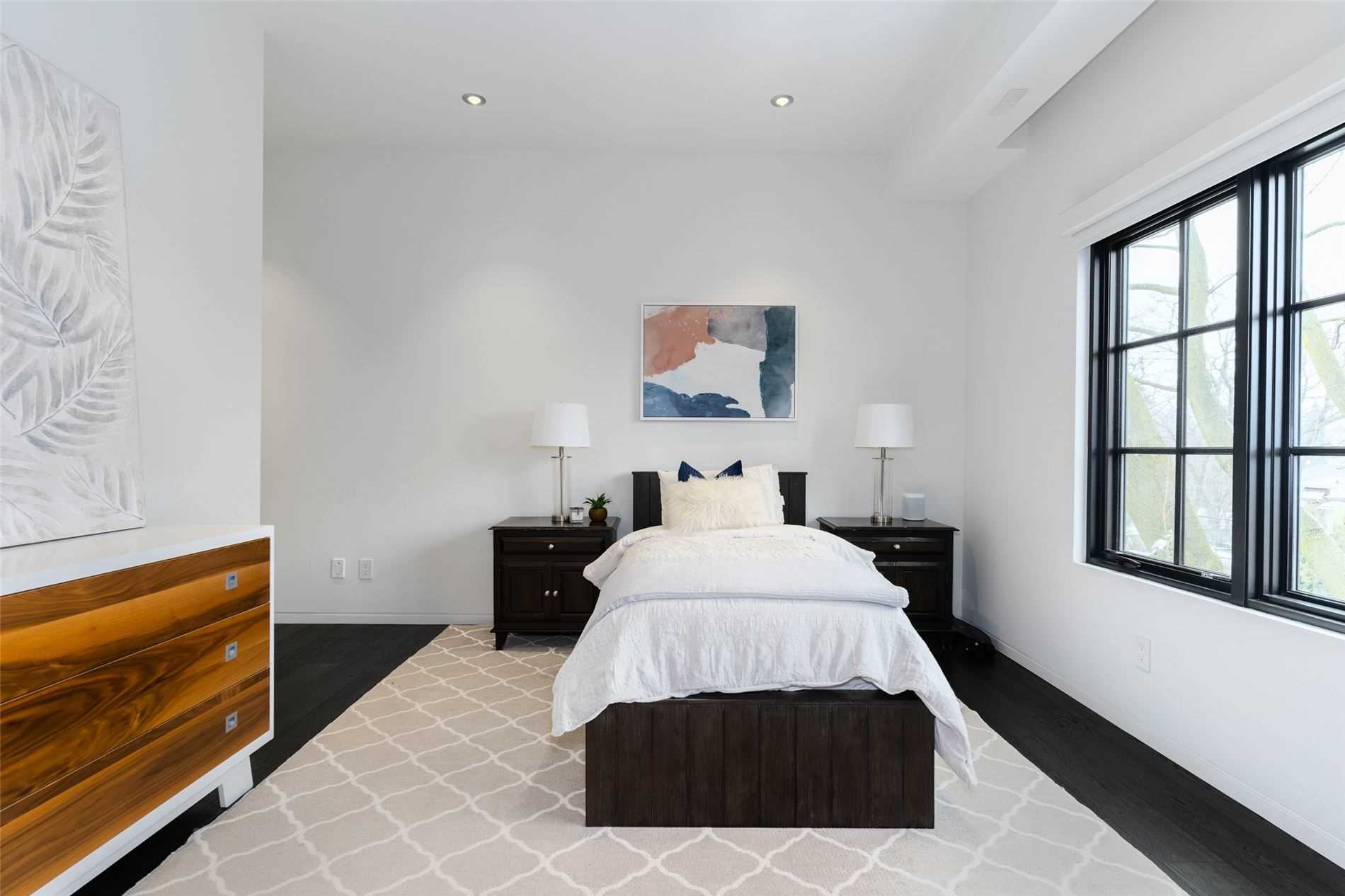 47 De Vere Gardens