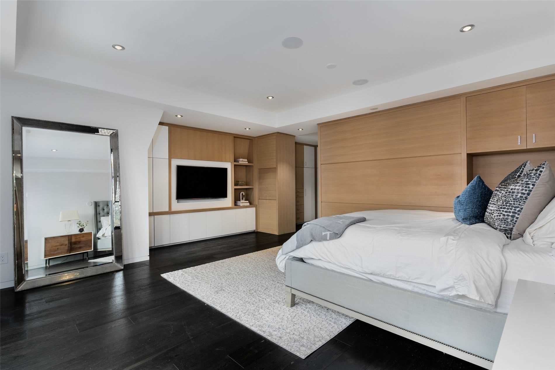 47 De Vere Gardens