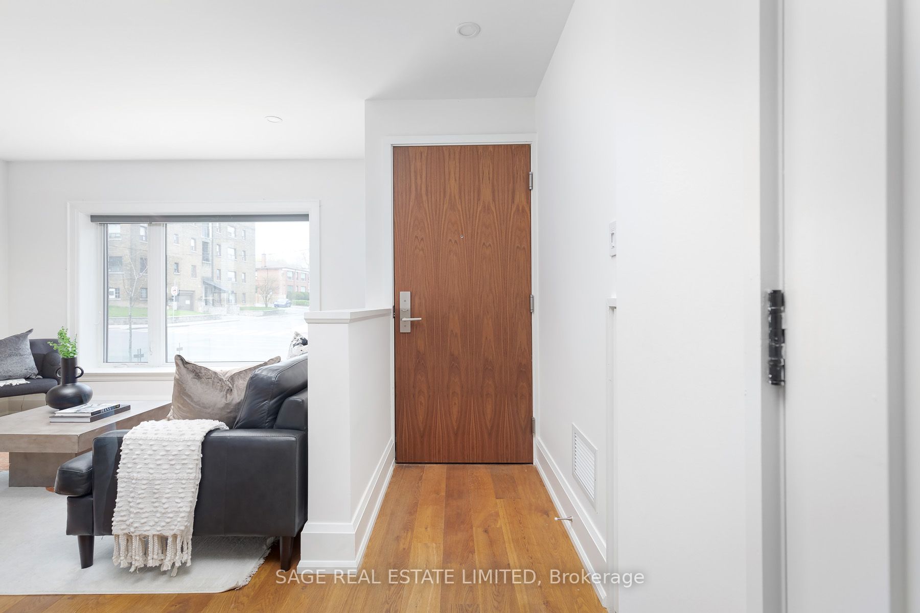 1657 Bathurst Street #2A