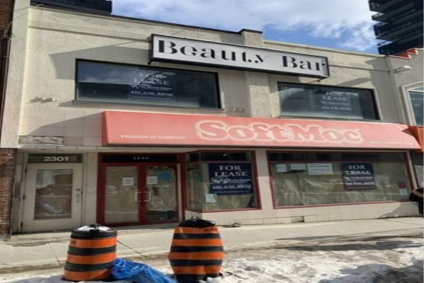 2299 Yonge St, Toronto