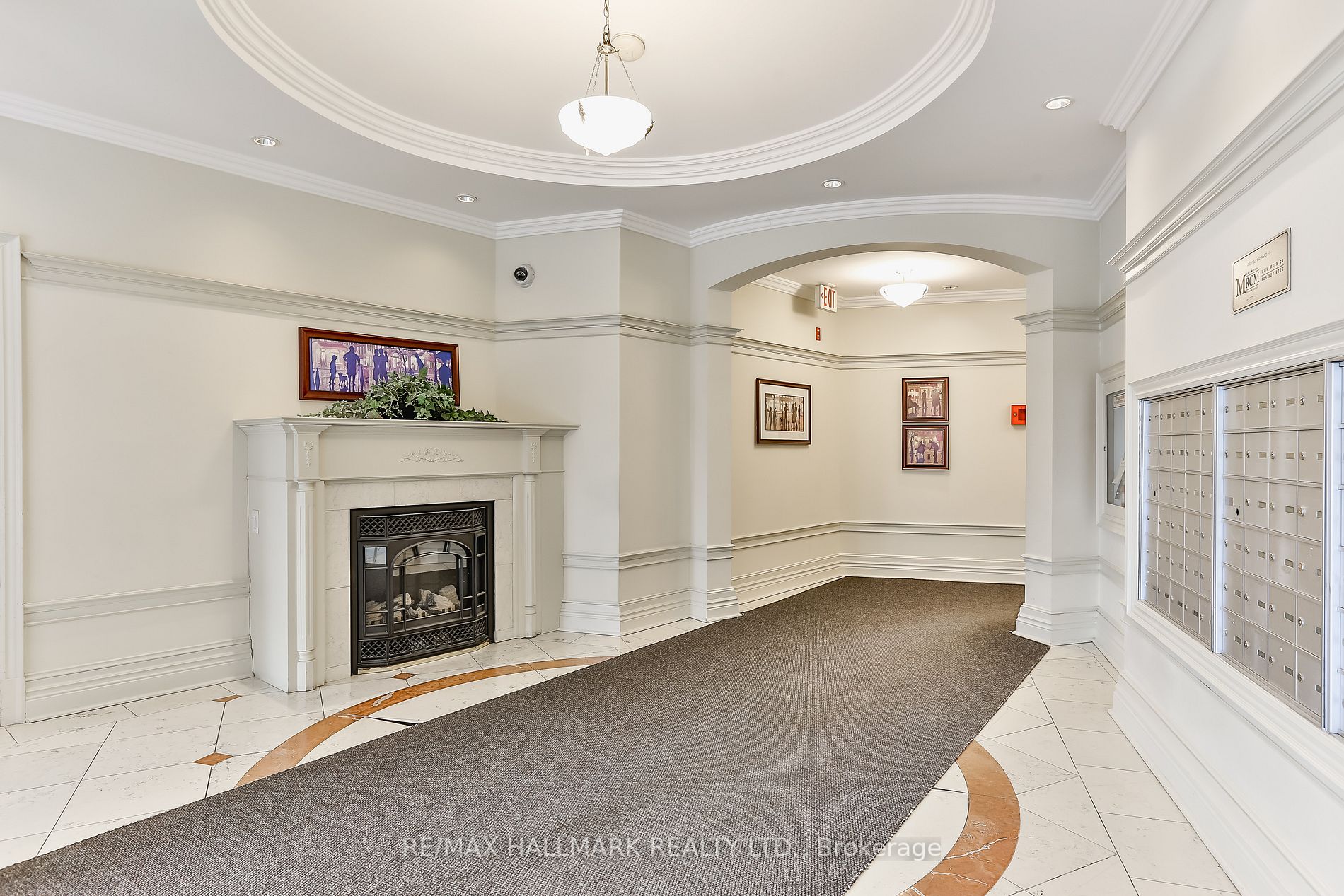 115 Richmond St E, #201