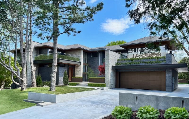 103 Old Colony Rd