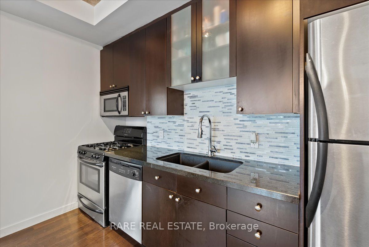 1 Shaw St S, #621